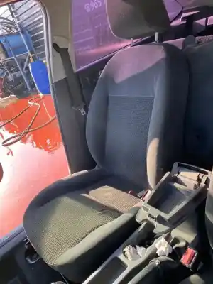 Veículo de Sucata ford focus berlina (cap) ghia do ano 2001 alimentado 