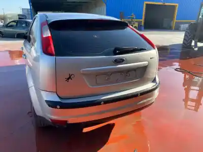 Veículo de Sucata ford focus berlina (cap) ghia do ano 2001 alimentado 