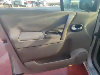 Scrapping Vehicle renault scenic ii confort authentique of the year 2001 powered k9k724