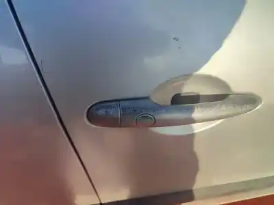 Scrapping Vehicle renault scenic ii confort authentique of the year 2001 powered k9k724