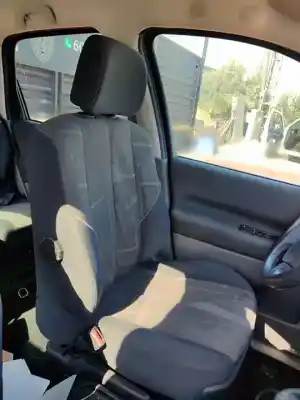 Sloopvoertuig renault scenic ii adventure by coronel tapiocca van het jaar 2001 aangedreven k9k728