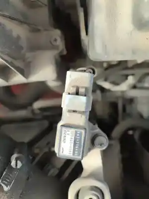 Veículo de Sucata peugeot 406 berlina (s1/s2) srdt pack do ano 2001 alimentado rhz