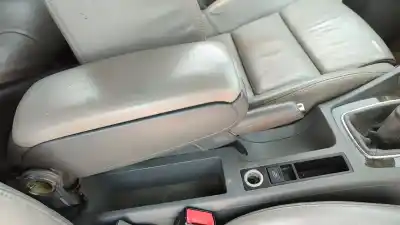 Здавання транспортного засобу audi a4 cabrio (8h) 2.0 tdi року 2001 потужний bpw