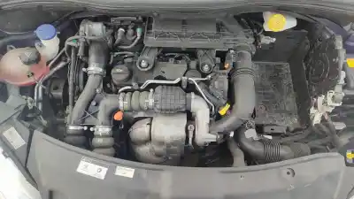 Veículo de Sucata peugeot 208 access do ano 2014 alimentado 