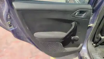 Veículo de Sucata peugeot 208 access do ano 2014 alimentado 