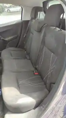 Veículo de Sucata peugeot 208 access do ano 2014 alimentado 