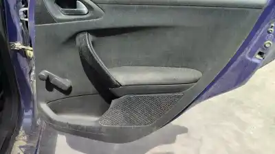 Veículo de Sucata peugeot 208 access do ano 2014 alimentado 