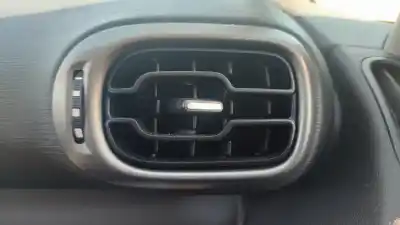 Veicolo di demolizione citroen c3 picasso exclusive dell'anno 2001 alimentato 8fs