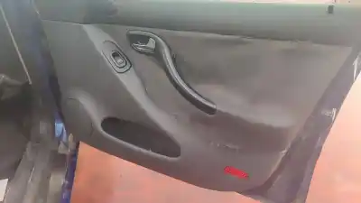 Здавання транспортного засобу seat toledo (1m2) select року 2001 потужний asv