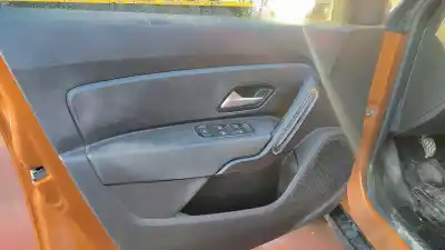 Здавання транспортного засобу dacia duster ii comfort року 2018 потужний h5ff408