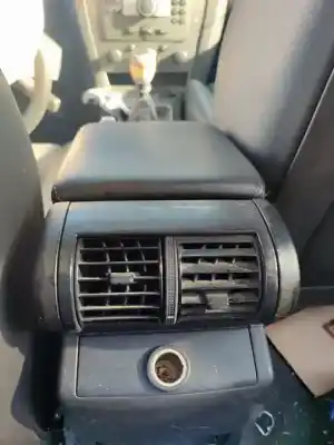 Veículo de Sucata opel vectra c berlina comfort do ano 2001 alimentado z19dt