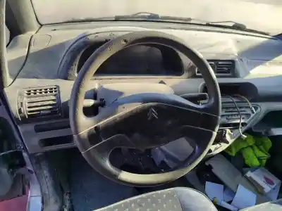 Здавання транспортного засобу citroen jumpy 2.0 hdi sx caja cerrada acristalada року 2001 потужний rhx