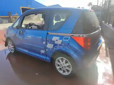 Veículo de Sucata peugeot 1007 sport do ano 2001 alimentado 9hz