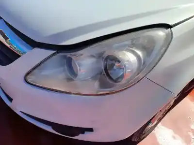 Veículo de Sucata opel corsa d ´´111 years´´ do ano 2001 alimentado z13dtj