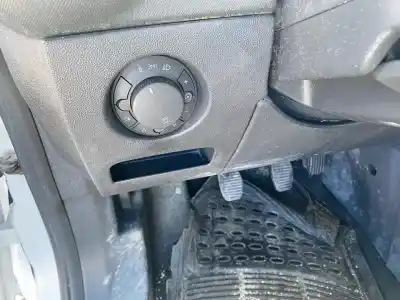 Veículo de Sucata opel corsa d ´´111 years´´ do ano 2001 alimentado z13dtj