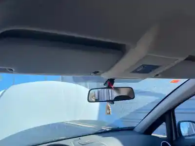 Veículo de Sucata opel corsa d ´´111 years´´ do ano 2001 alimentado z13dtj