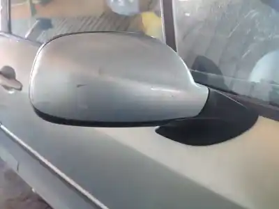 Sloopvoertuig peugeot 407 st confort van het jaar 2001 aangedreven rhr