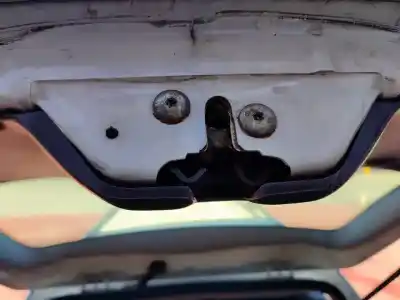 Veículo de Sucata ford focus berlina (cak) ambiente do ano 2001 alimentado 