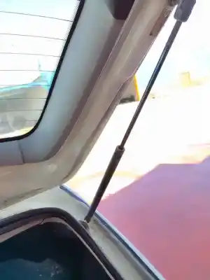 Veículo de Sucata ford focus berlina (cak) ambiente do ano 2001 alimentado 