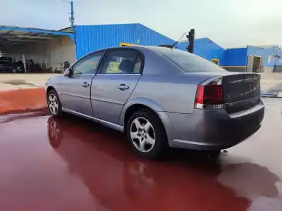 Scrapping Vehicle opel vectra c (z02) 1.9 cdti (f69) of the year 2001 powered z19dt