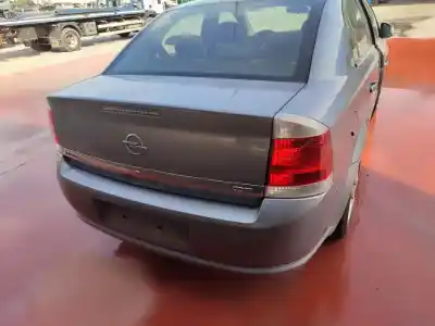 Scrapping Vehicle opel vectra c (z02) 1.9 cdti (f69) of the year 2001 powered z19dt