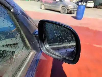 Veículo de Sucata seat cordoba berlina (6k2) signo do ano 2001 alimentado 