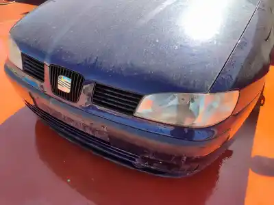 Veículo de Sucata seat cordoba berlina (6k2) signo do ano 2001 alimentado 