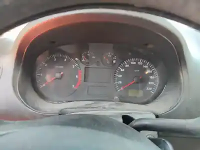 Veículo de Sucata seat cordoba berlina (6k2) signo do ano 2001 alimentado 