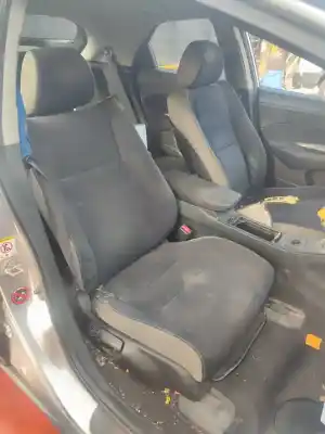 Veicolo di demolizione honda civic lim.4 (fd) 1.8 vtec cat dell'anno 2001 alimentato r18a2