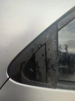 Veicolo di demolizione honda civic lim.4 (fd) 1.8 vtec cat dell'anno 2001 alimentato r18a2