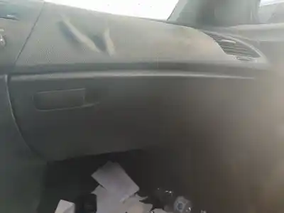 Veicolo di demolizione honda civic lim.4 (fd) 1.8 vtec cat dell'anno 2001 alimentato r18a2