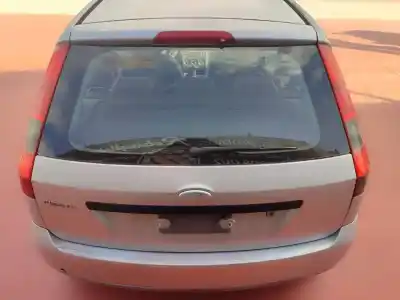 Véhicule à la ferraille ford fiesta (cbk) ambiente de l'année 2001 alimenté a9ja