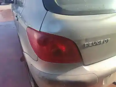 Veículo de Sucata peugeot 307 (s1) xr do ano 2001 alimentado rhy