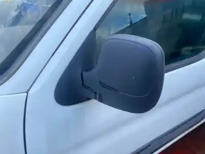 Здавання транспортного засобу citroen berlingo 1.9 d multispace року 2001 потужний d-d9b