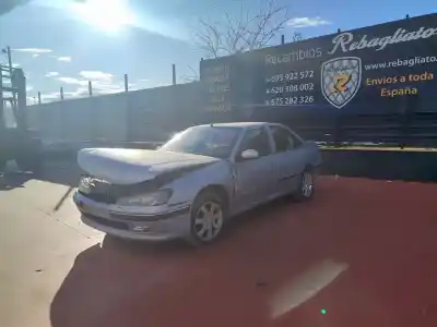 Sloopvoertuig PEUGEOT 406 BERLINA (S1/S2) SRDT van het jaar 2001 aangedreven D-RHZ