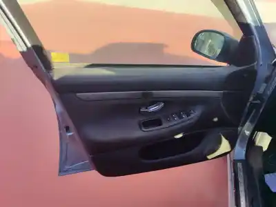 Veículo de Sucata peugeot 406 berlina (s1/s2) srdt do ano 2001 alimentado d-rhz