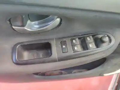 Veículo de Sucata peugeot 406 berlina (s1/s2) srdt do ano 2001 alimentado d-rhz