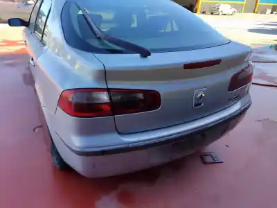 Здавання транспортного засобу renault laguna ii (bg0) confort authentique 150 cv / 110 kw року 2001 потужний g9t d7