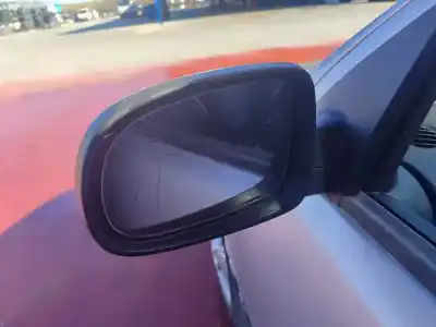 Scrapping Vehicle opel corsa c blue line of the year 2001 powered z13dt