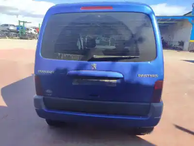 Sloopvoertuig peugeot partner (s2) combiespace van het jaar 2001 aangedreven rhy