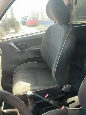 Sloopvoertuig peugeot partner (s2) combiespace van het jaar 2001 aangedreven rhy