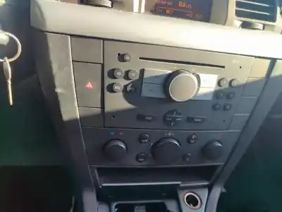 Vehicul casat opel vectra c berlina comfort al anului 2001 alimentat z19dt