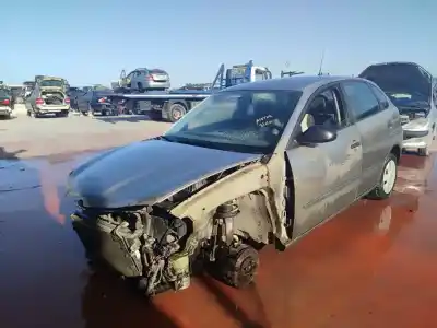 Veículo de Sucata seat ibiza (6l1) cool do ano 2001 alimentado (d) asy