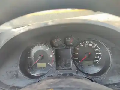 Veículo de Sucata seat ibiza (6l1) cool do ano 2001 alimentado (d) asy