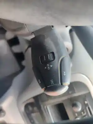 Veículo de Sucata citroen c3 pluriel 1.4 do ano 2001 alimentado kfv