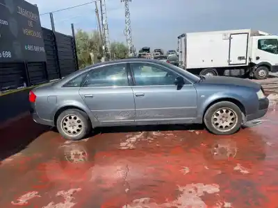 Scrapping Vehicle audi a6 berlina (4b2) 2.5 v6 24v tdi of the year 2001 powered (d) afb