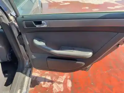 Scrapping Vehicle audi a6 berlina (4b2) 2.5 v6 24v tdi of the year 2001 powered (d) afb