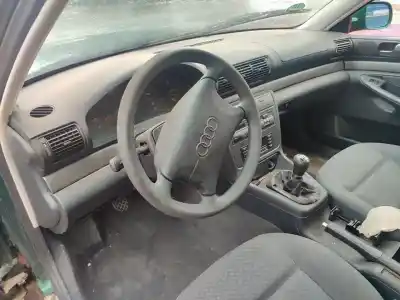 Veículo de Sucata audi a4 berlina (b5) 1.8 t do ano 2001 alimentado 