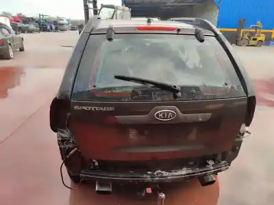 Vehicul casat kia sportage ex al anului 2001 alimentat d4ea