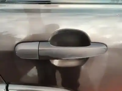 Vehicul casat kia sportage ex al anului 2001 alimentat d4ea